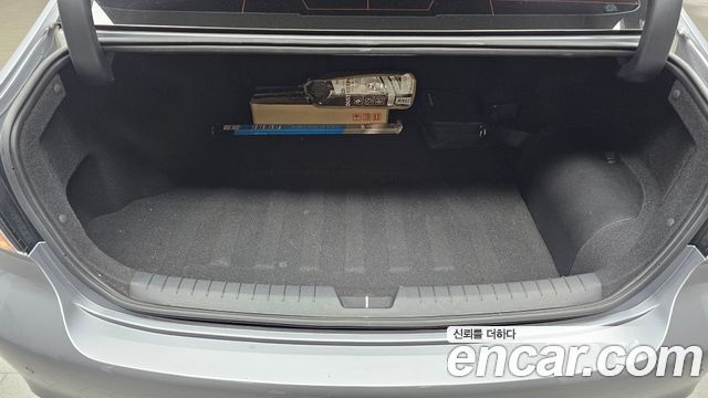 Hyundai Sonata 2015 — photo 25