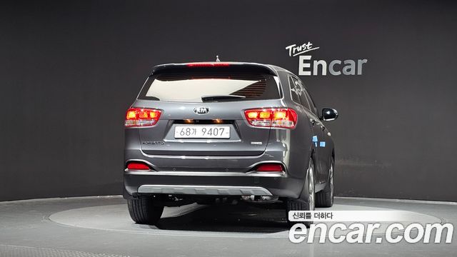Kia Sorento 2015 — photo 4