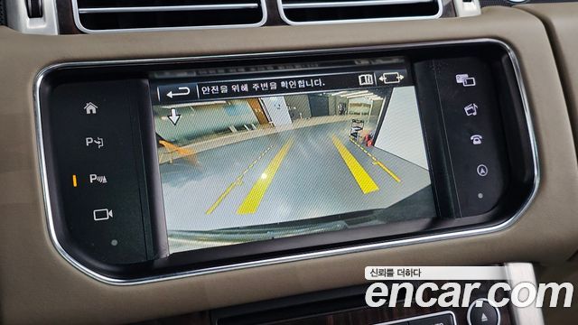 Land Rover Range Rover 2016 — photo 15