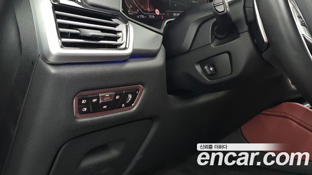 BMW X6 2021 — photo 26