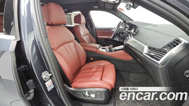 BMW X6 2021 — photo 16