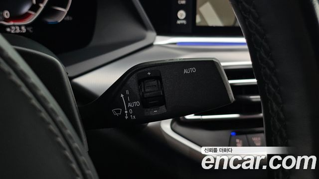 BMW X6 2021 — photo 29