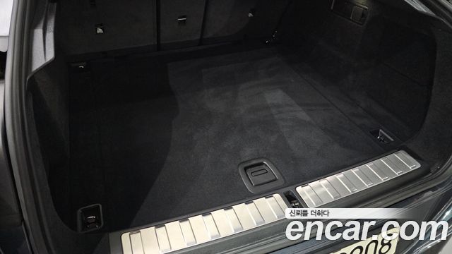 BMW X6 2021 — photo 38