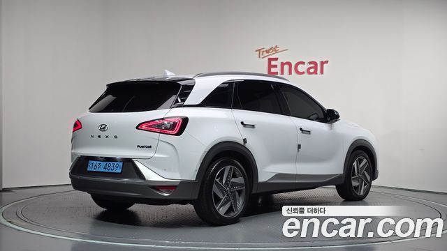 Hyundai Nexo 2024 — photo 2