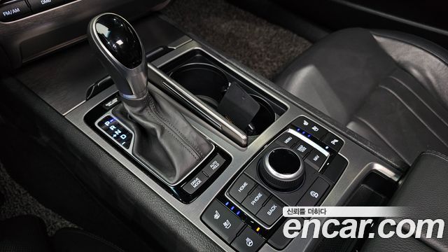 Hyundai Genesis 2015 — photo 9