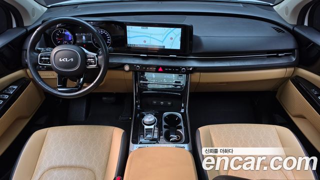 Kia Canival 2023 — photo 10