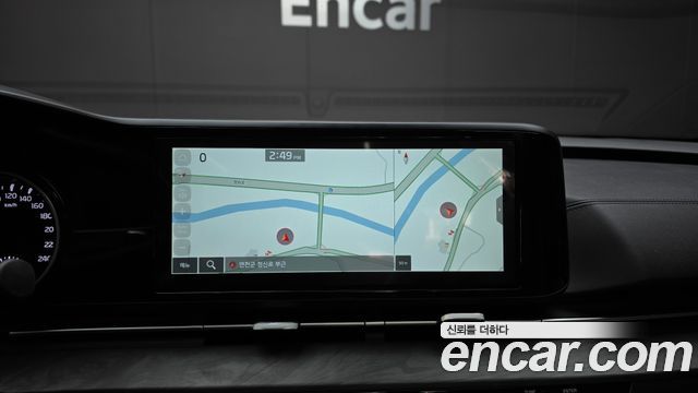 Kia Canival 2023 — photo 20