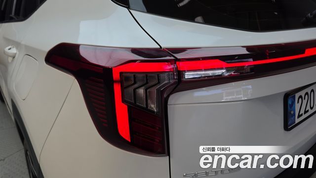 Kia Seltos 2024 — photo 9