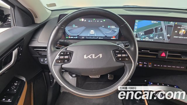 Kia EV6 2022 — photo 19