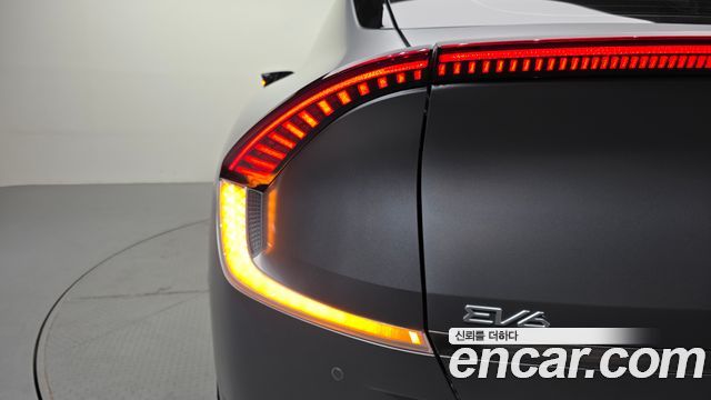 Kia EV6 2022 — photo 9