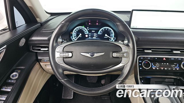 Genesis GV80 2023 — photo 13