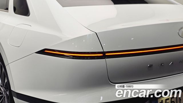 Hyundai Grandeur 2024 — photo 9