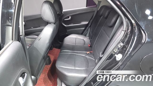 Kia morning 2015 — photo 18