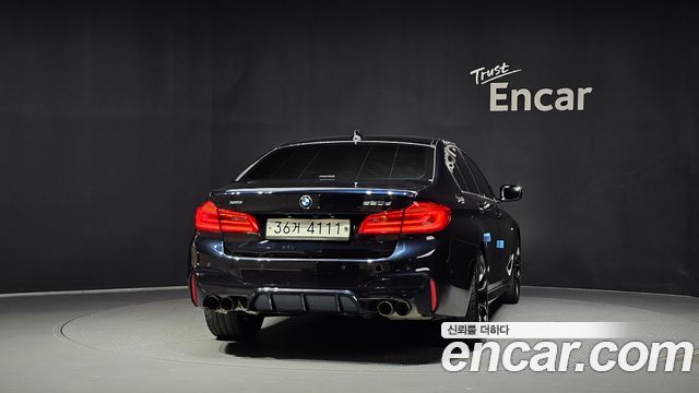BMW 5-Series 2018 — photo 4