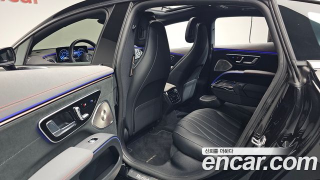Mercedes-Benz EQS 2022 — photo 18