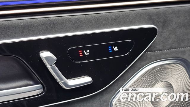 Mercedes-Benz EQS 2022 — photo 30