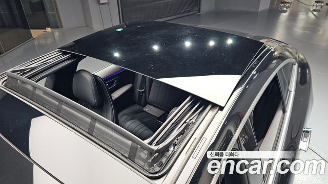 Mercedes-Benz EQS 2022 — photo 34