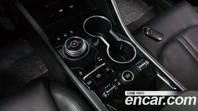 Kia K5 2022 — photo 12