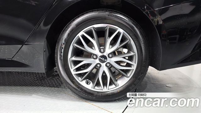 Kia K5 2022 — photo 7