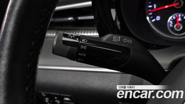 Kia K5 2022 — photo 27