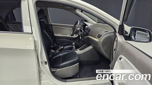 Kia morning 2012 — photo 11