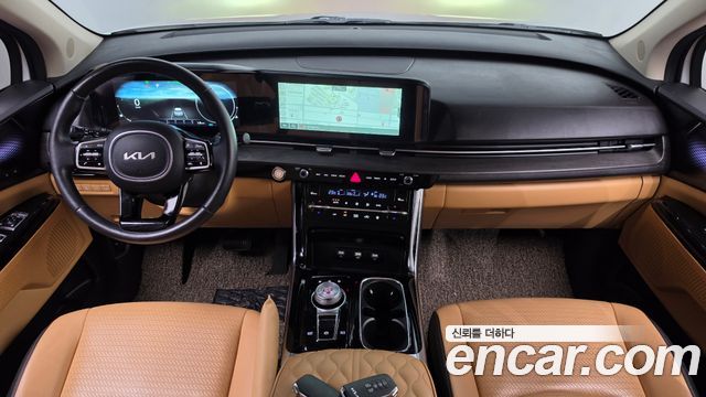 Kia Canival 2023 — photo 10