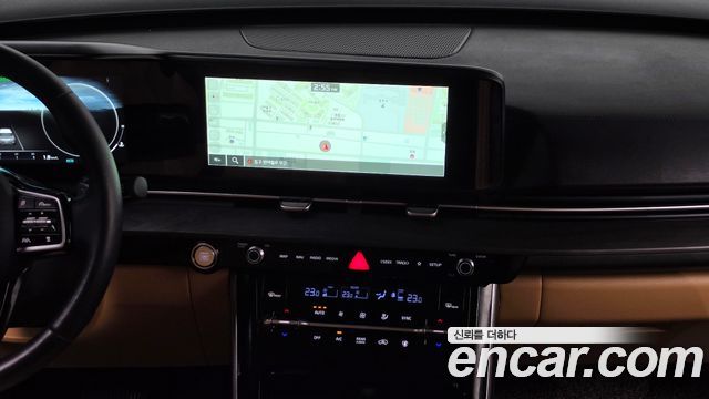 Kia Canival 2023 — photo 21