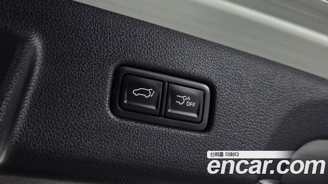Kia Canival 2023 — photo 24