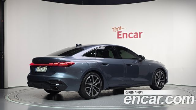 Audi A5 2025 — photo 2