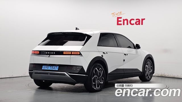 Hyundai Ioniq5 2022 — photo 2
