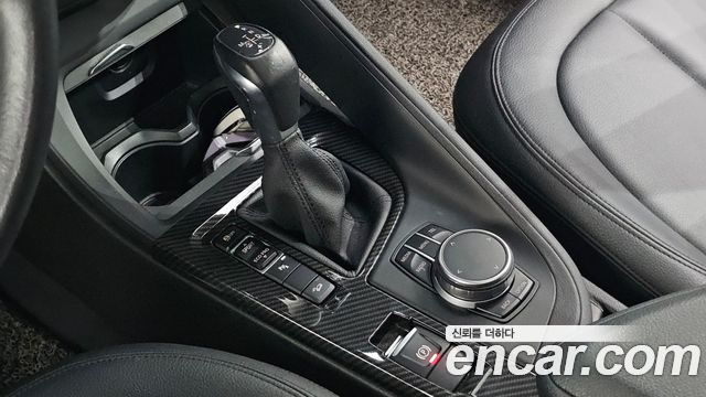 BMW X1 2016 — photo 9