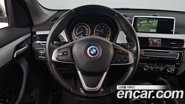 BMW X1 2016 — photo 13