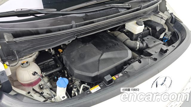 Hyundai Staria 2022 — photo 6
