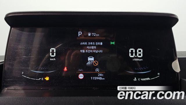Hyundai Staria 2022 — photo 11
