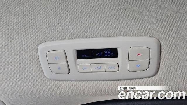 Hyundai Staria 2022 — photo 30