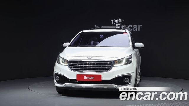 Kia Canival 2017 — photo 3