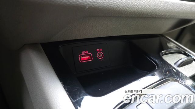 Kia Canival 2017 — photo 33
