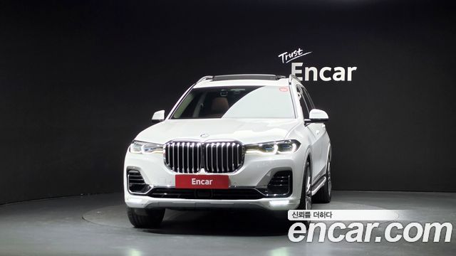 BMW X7 2021 — photo 3