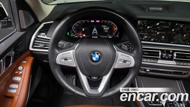 BMW X7 2021 — photo 12