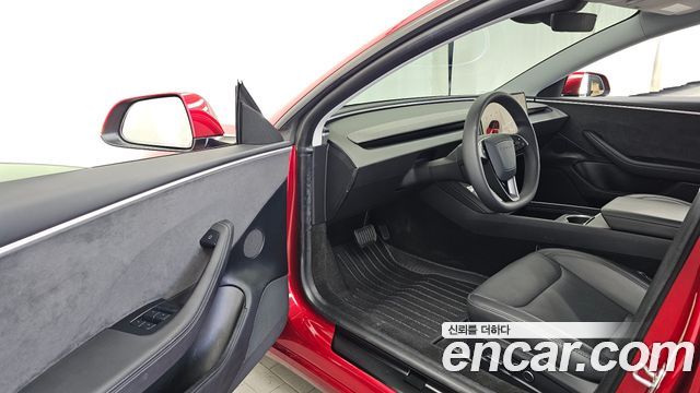 Tesla Model 3 2024 — photo 13
