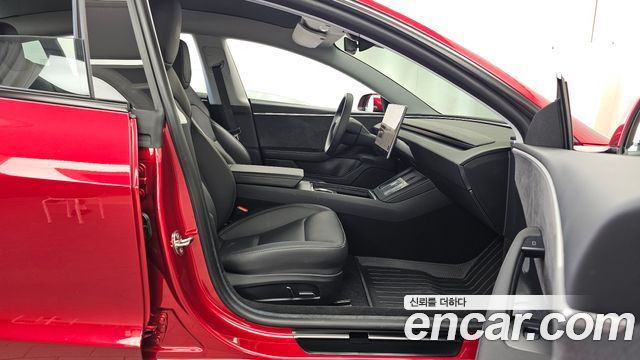Tesla Model 3 2024 — photo 17