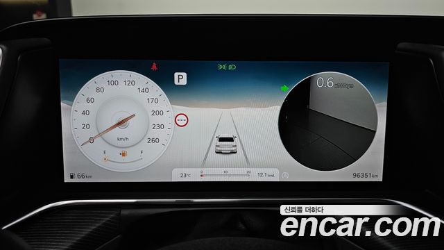 Genesis G90 2022 — photo 8