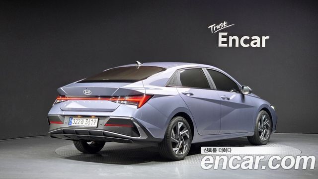 Hyundai AVANTE 2024 — photo 2