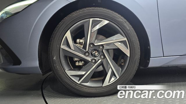 Hyundai AVANTE 2024 — photo 5