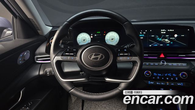 Hyundai AVANTE 2024 — photo 19