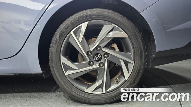 Hyundai AVANTE 2024 — photo 7