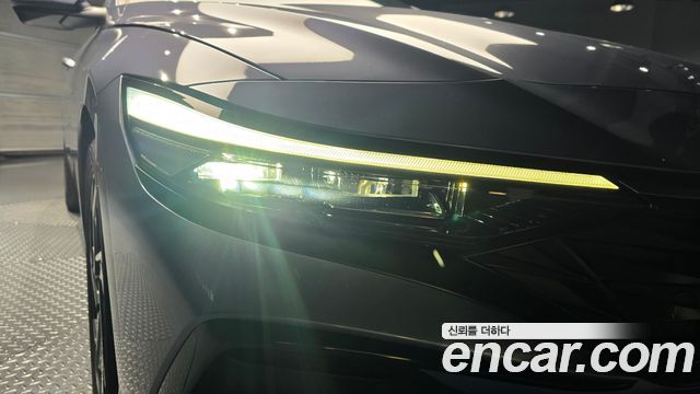 Hyundai AVANTE 2024 — photo 8