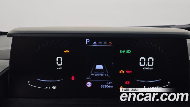 Hyundai Staria 2022 — photo 11