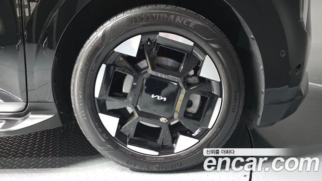 Kia Canival 2025 — photo 7