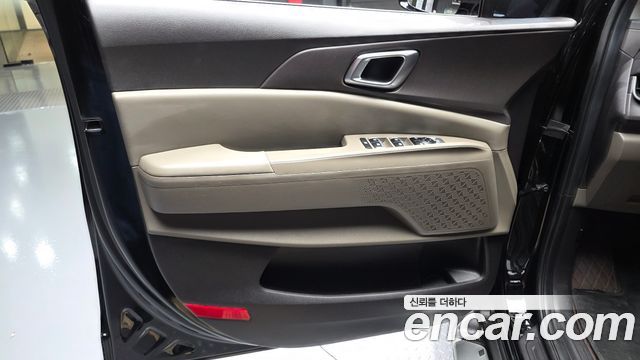 Kia Canival 2025 — photo 15